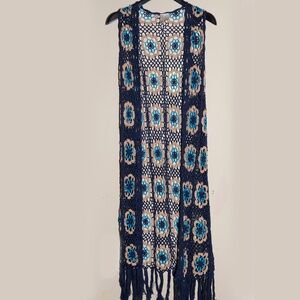 Foreever 21 exclusive - Crochet Vest Crochet Flowers Navy Blue